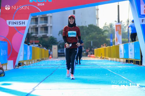 Race photo from Nu Skin Run 10K