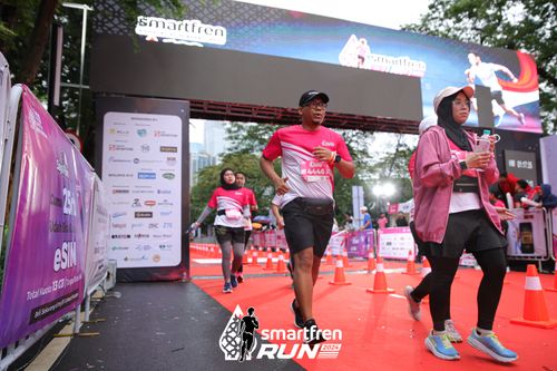 Race photo from Smartfren Run 2024
