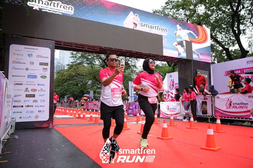 Race photo from Smartfren Run 2024