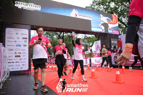 Race photo from Smartfren Run 2024