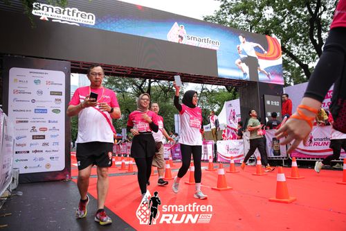 Race photo from Smartfren Run 2024