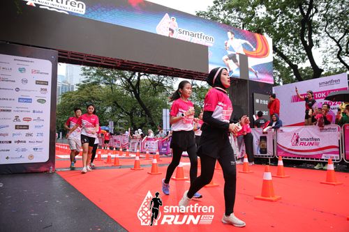 Race photo from Smartfren Run 2024