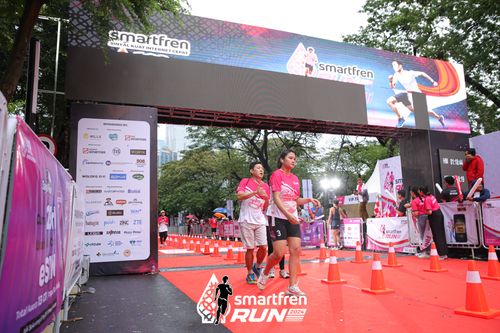 Race photo from Smartfren Run 2024