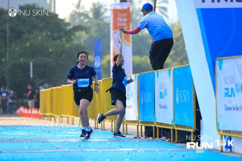 Race photo from Nu Skin Run 10K