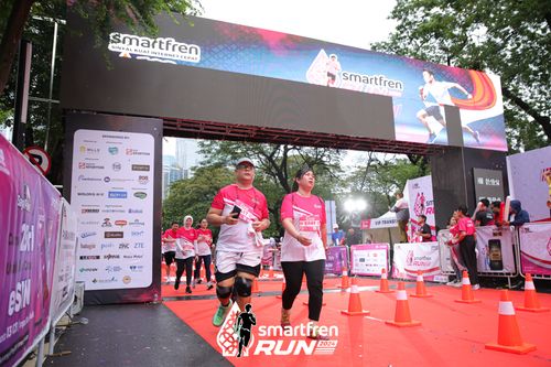 Race photo from Smartfren Run 2024