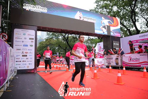 Race photo from Smartfren Run 2024