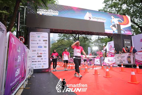 Race photo from Smartfren Run 2024