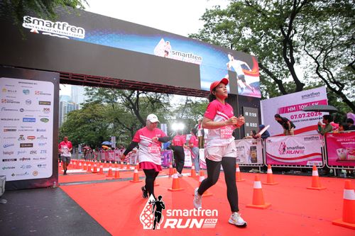 Race photo from Smartfren Run 2024