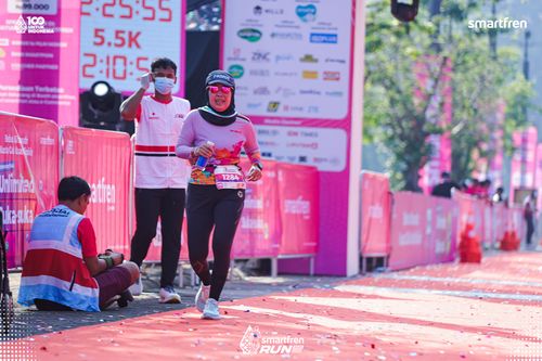 Race photo from Smartfren Run 2025 