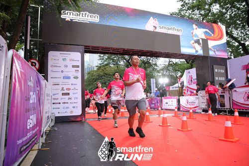 Race photo from Smartfren Run 2024