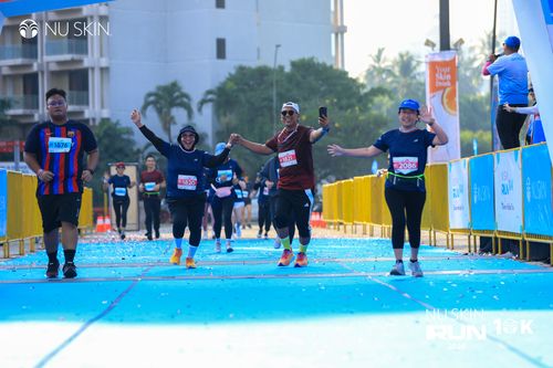 Race photo from Nu Skin Run 10K