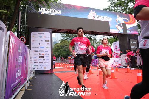 Race photo from Smartfren Run 2024