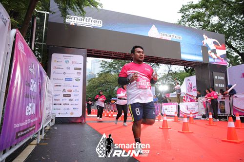 Race photo from Smartfren Run 2024