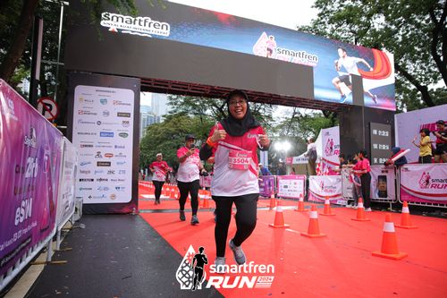 Race photo from Smartfren Run 2024