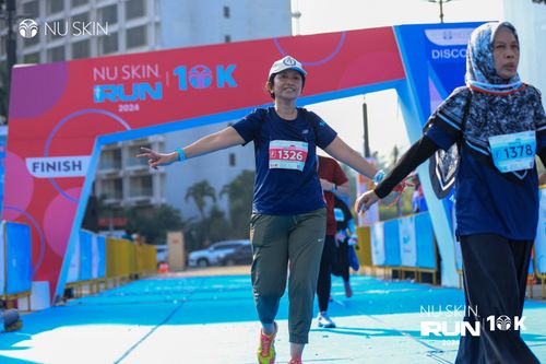 Race photo from Nu Skin Run 10K