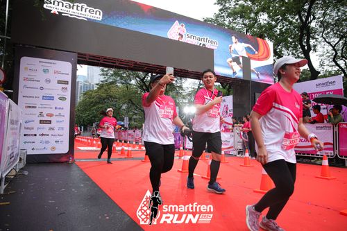 Race photo from Smartfren Run 2024