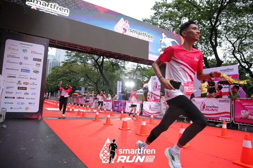 Race photo from Smartfren Run 2024