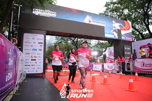 Race photo from Smartfren Run 2024