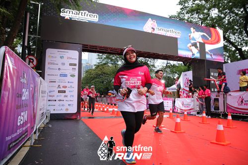 Race photo from Smartfren Run 2024