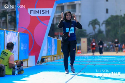 Race photo from Nu Skin Run 10K