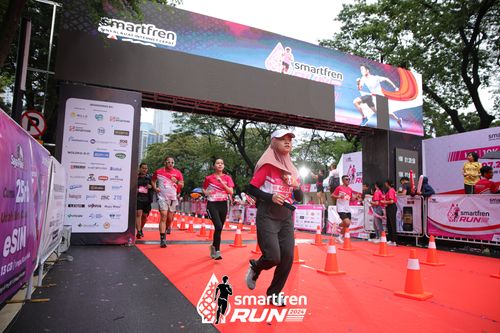 Race photo from Smartfren Run 2024