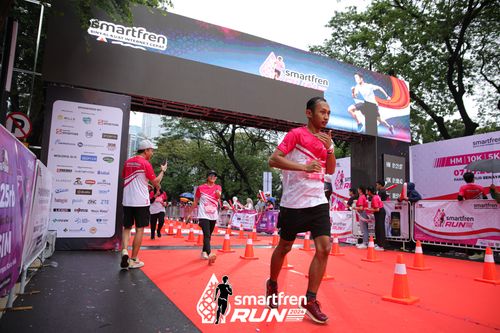 Race photo from Smartfren Run 2024