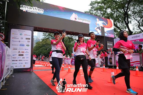 Race photo from Smartfren Run 2024