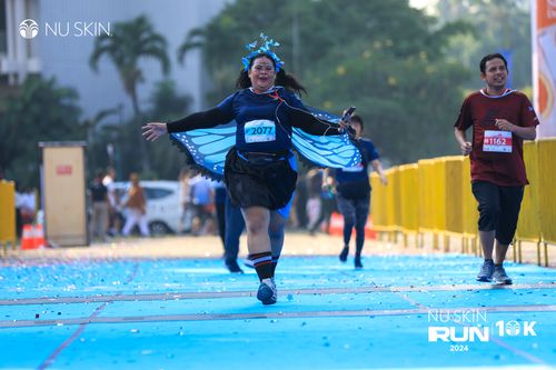 Race photo from Nu Skin Run 10K