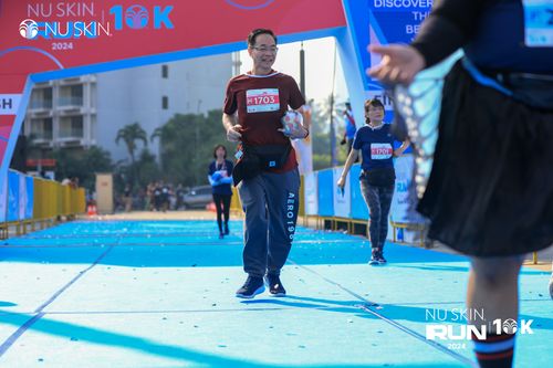 Race photo from Nu Skin Run 10K