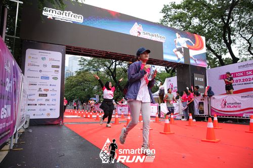 Race photo from Smartfren Run 2024