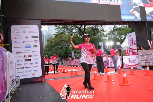 Race photo from Smartfren Run 2024