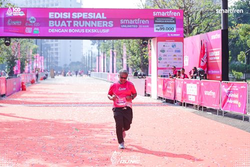 Race photo from Smartfren Run 2025 