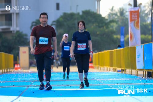 Race photo from Nu Skin Run 10K