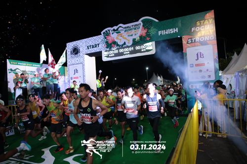 Race photo from Arutmin Borneo Run 2024