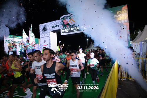 Race photo from Arutmin Borneo Run 2024