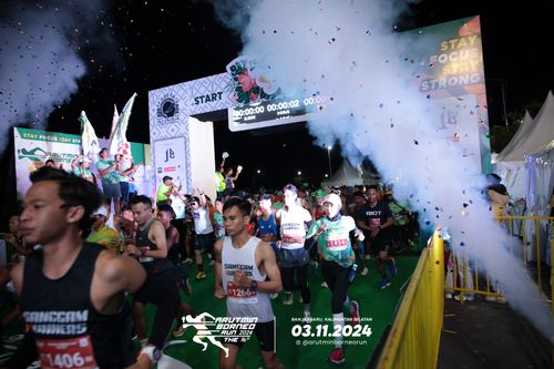 Race photo from Arutmin Borneo Run 2024