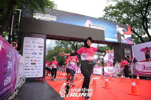 Race photo from Smartfren Run 2024