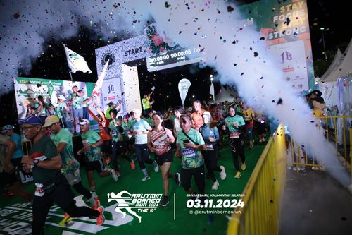 Race photo from Arutmin Borneo Run 2024