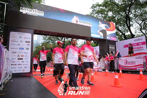 Race photo from Smartfren Run 2024