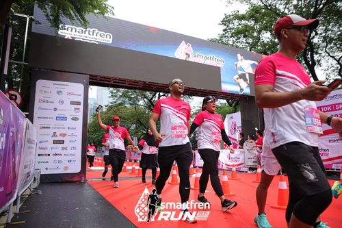 Race photo from Smartfren Run 2024