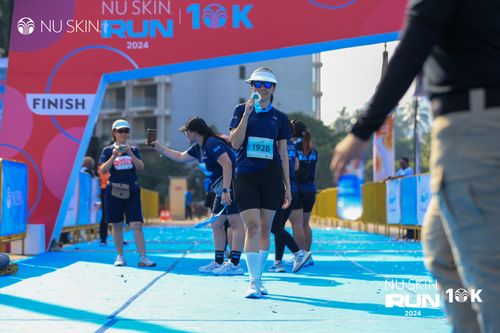 Race photo from Nu Skin Run 10K