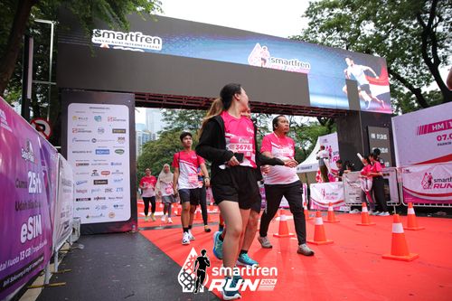 Race photo from Smartfren Run 2024