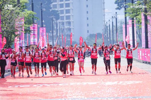 Race photo from Smartfren Run 2025 