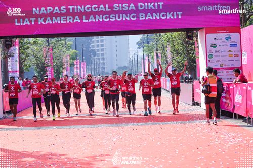 Race photo from Smartfren Run 2025 