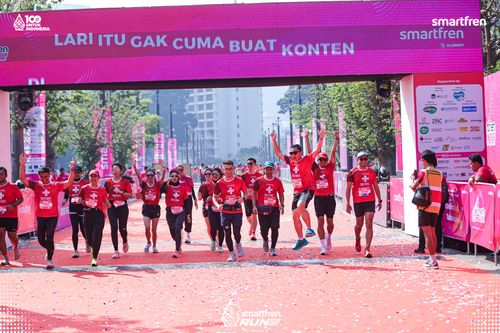 Race photo from Smartfren Run 2025 