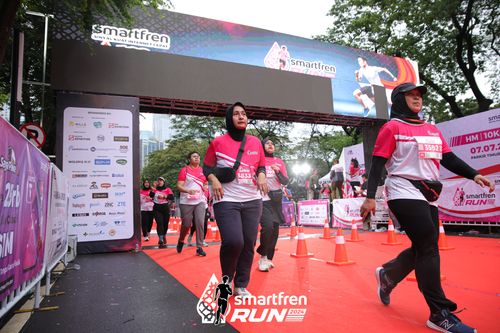 Race photo from Smartfren Run 2024