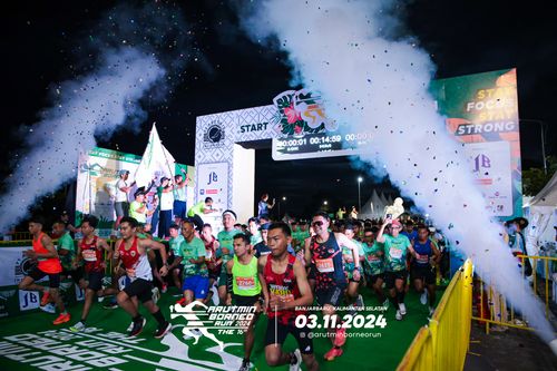 Race photo from Arutmin Borneo Run 2024