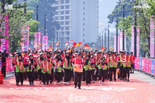 Race photo from Smartfren Run 2025 