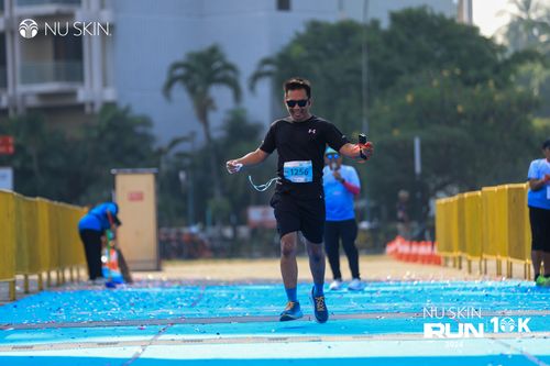 Race photo from Nu Skin Run 10K