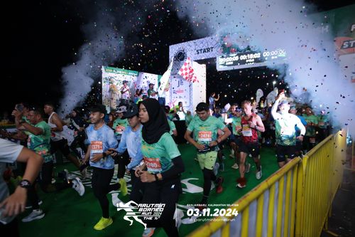 Race photo from Arutmin Borneo Run 2024